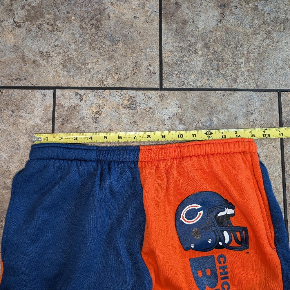 Chicago Bears Vintage Men's Large Shorts - Picture 3 of 7
